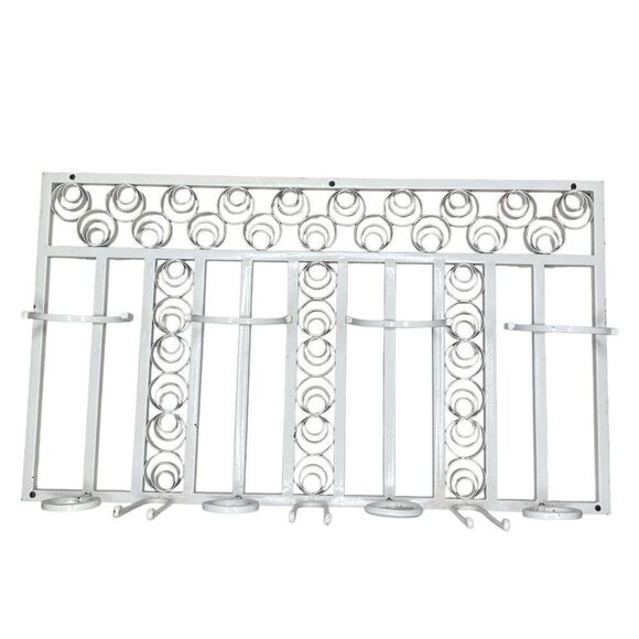 Wall Hanging Metal Wine‎ Rack Wall Hanging - Picture 1 of 6